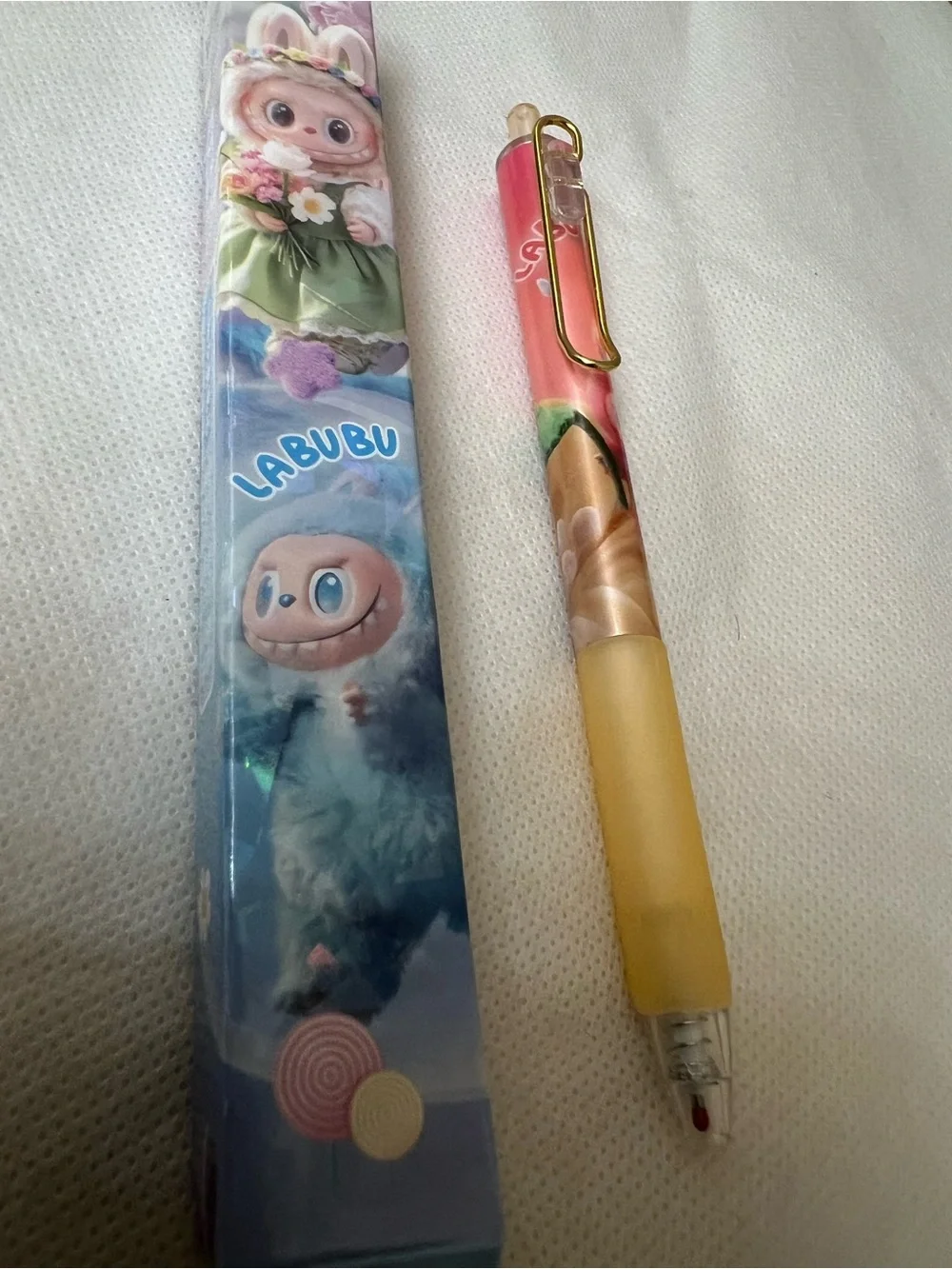 Labubu pen NWT